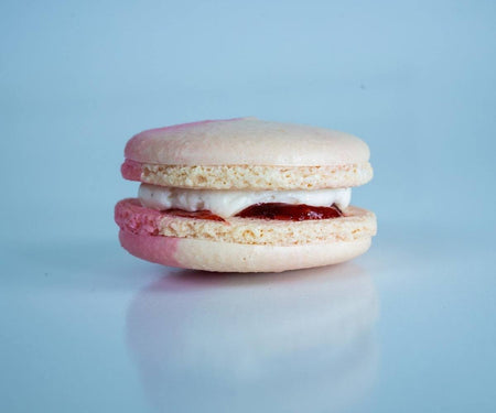 Enjoy Strawberry Shortcake Macaron Boxes | Macaron Queen